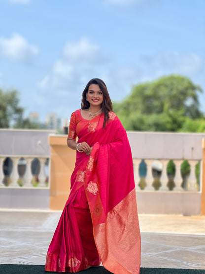 Sonpari Silk Zari Weaving Border Saree