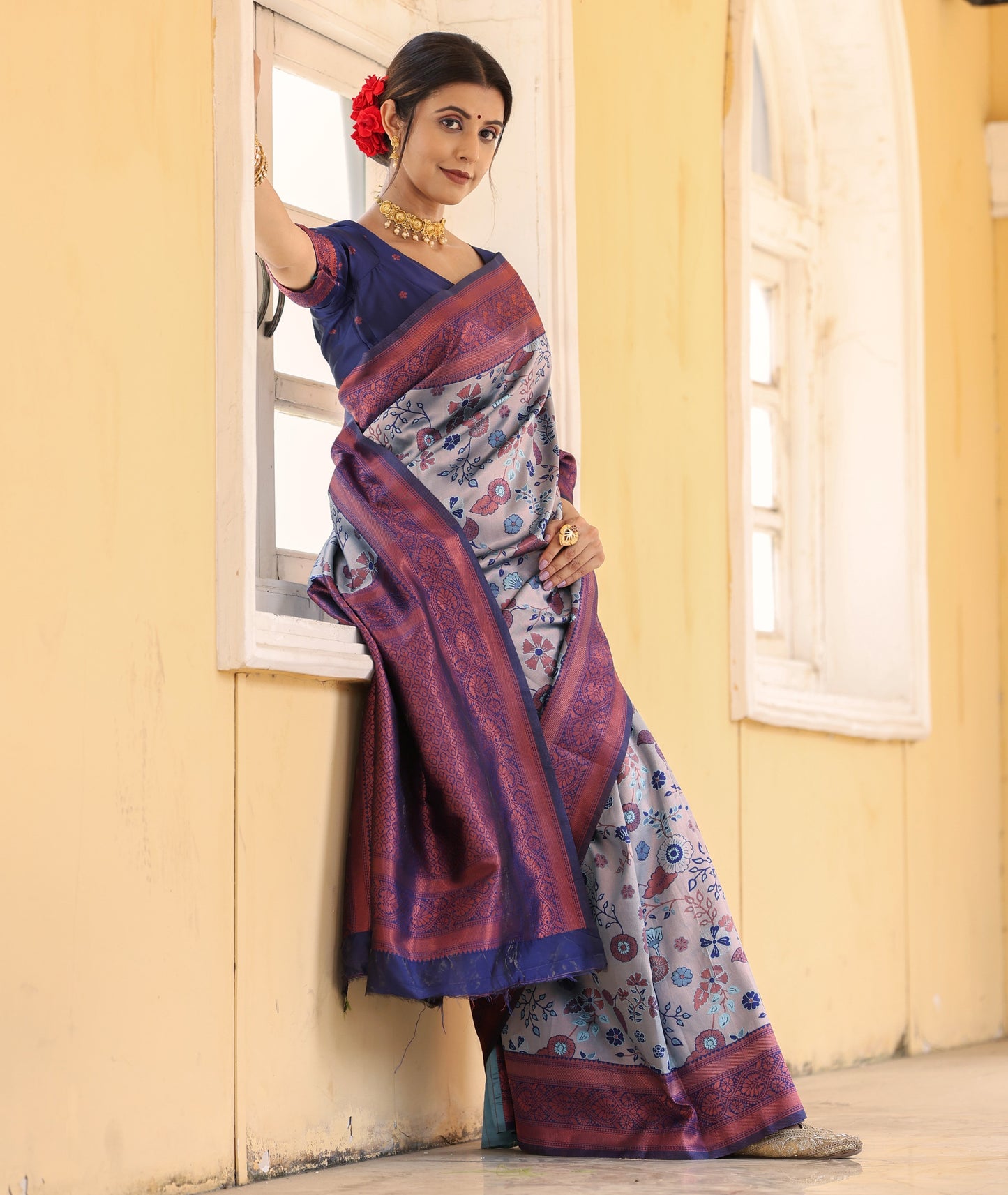 KeKoVi Olive Green Banarasi Silk Saree with Rich Zari Floral Weaving & Unstitched Blouse | Festive, Wedding & Party Wear