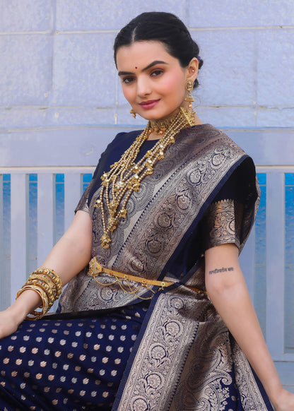 KeKoVi Women's Dark Green Banarasi Silk Saree with Rich Gold Zari Border & Unstitched Blouse | Wedding, Festive & Party Wear