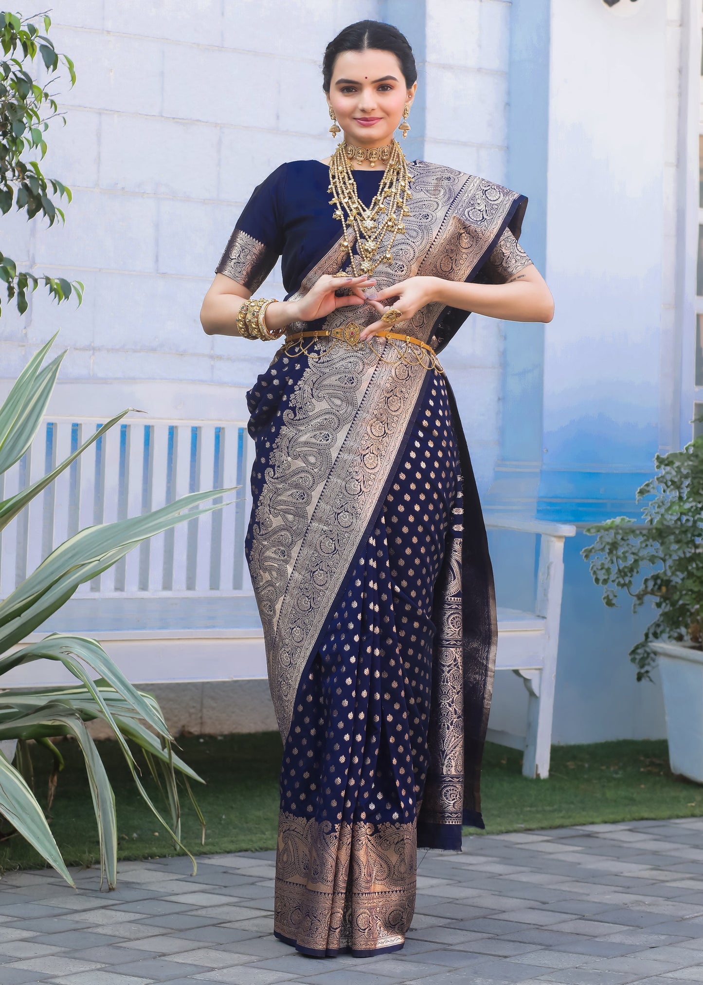 KeKoVi Women's Dark Green Banarasi Silk Saree with Rich Gold Zari Border & Unstitched Blouse | Wedding, Festive & Party Wear