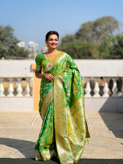 Soft And Silk Fit Parrot Green Color Banarasi Silk Saree With Blouse