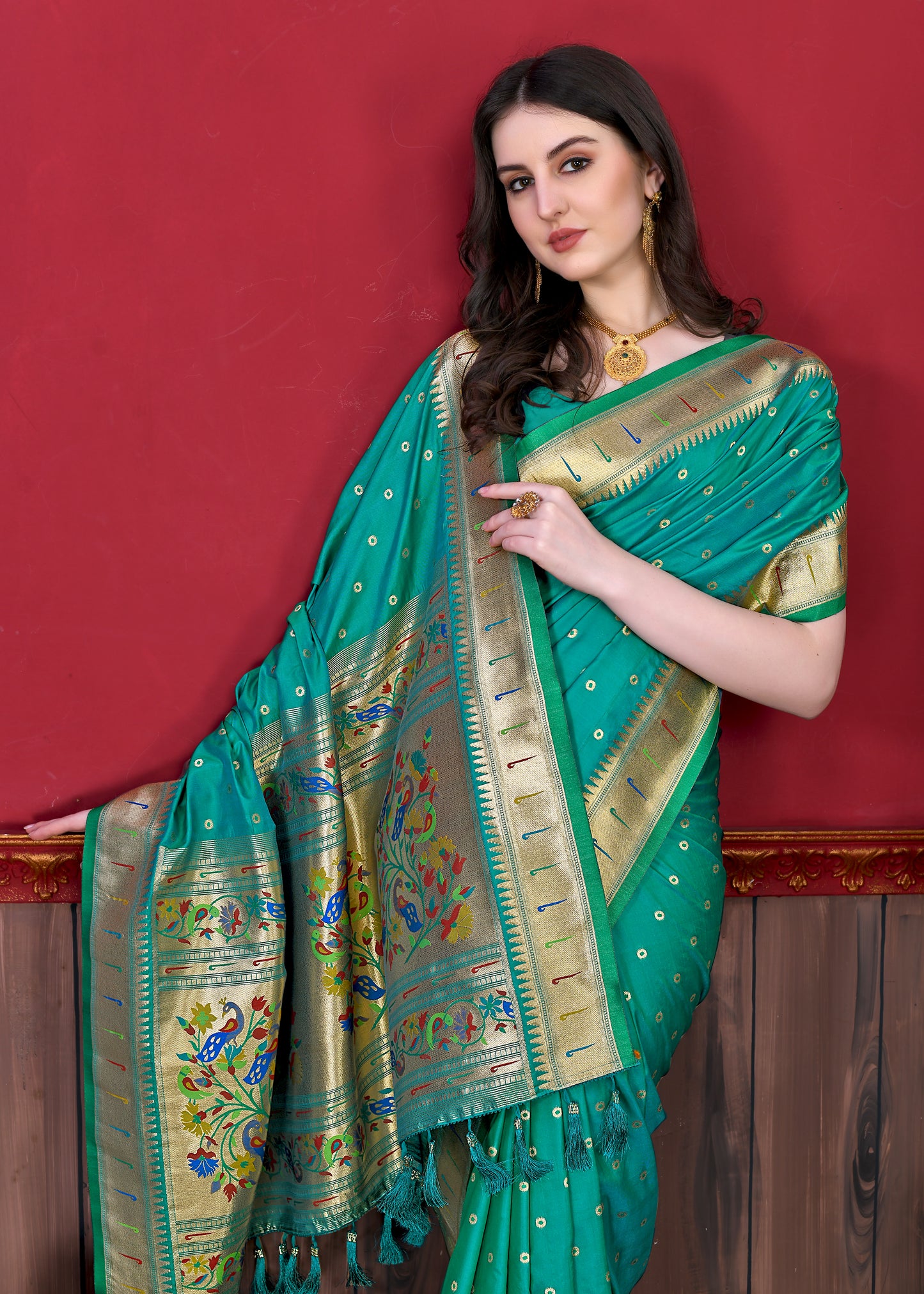 Soft Paithani Silk Saree with Gold Zari Weaving Motifs