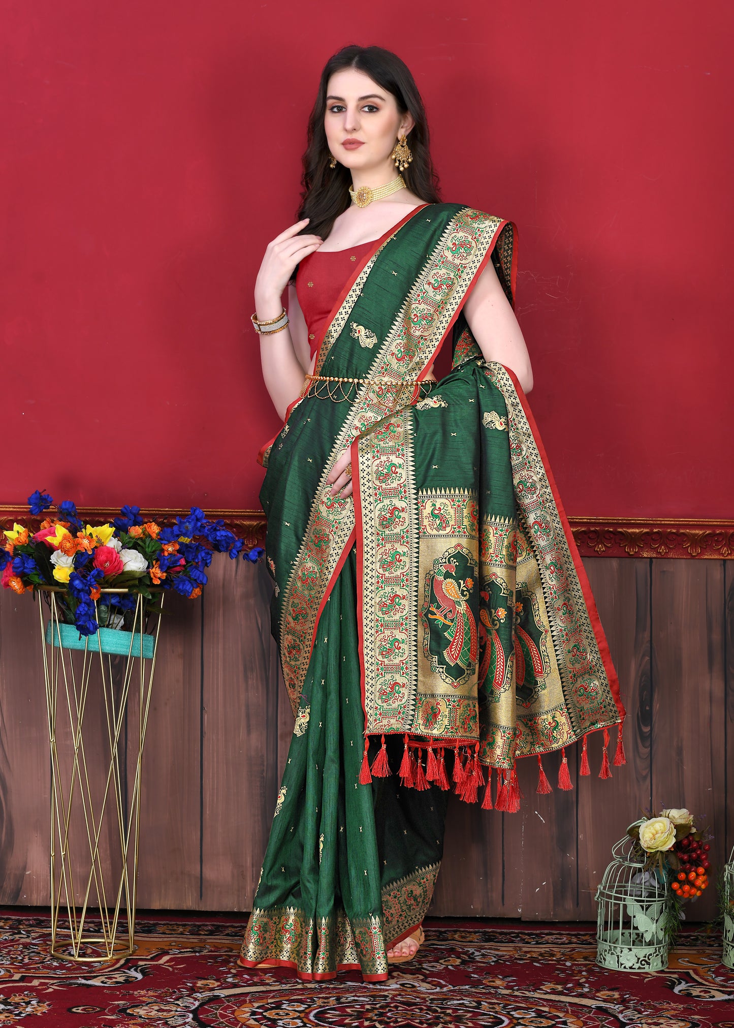 Soft Paithani Silk Saree with Gold Zari Weaving Motifs