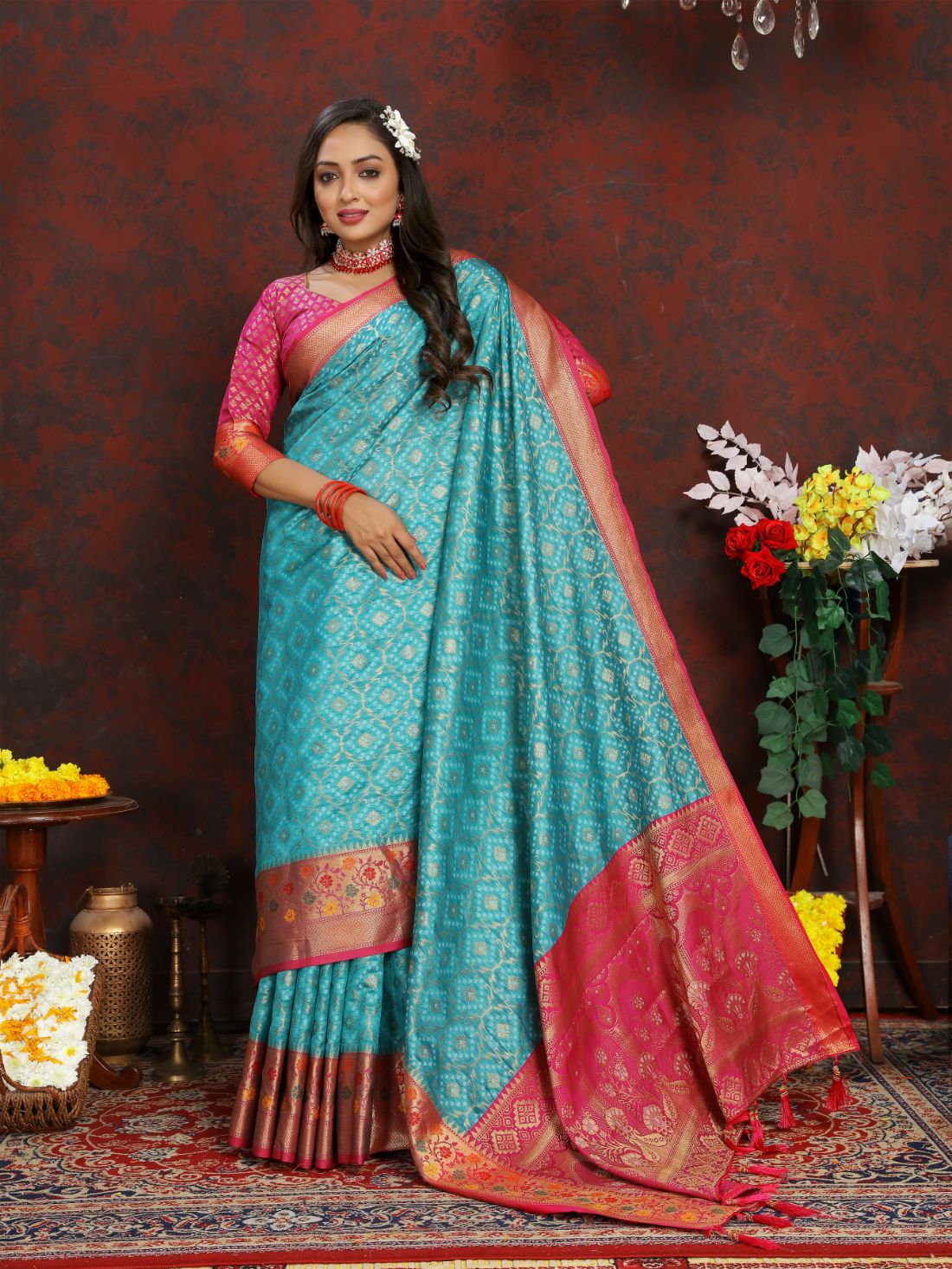 Light Blue & Pink Color Women’s Zari Woven Designer Soft Organza Silk Saree and Rich Pallu Weawing Unstitched Blouse With Blouse Piece.