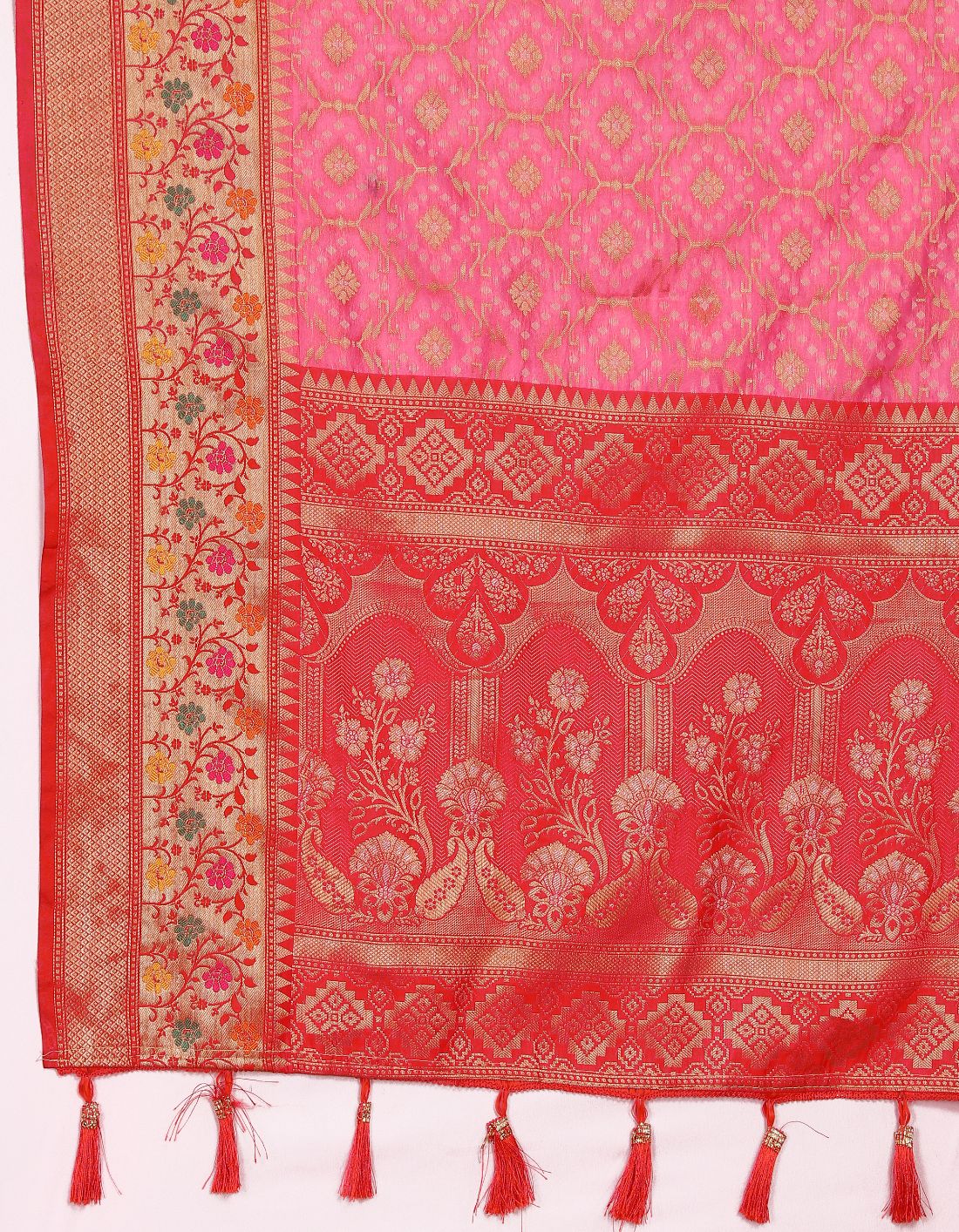 Pink & Red Color Women’s Zari Woven Designer Soft Organza Silk Saree and Rich Pallu Weawing Unstitched Blouse With Blouse Piece.