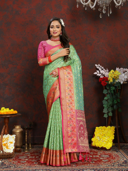 Light Green & Pink Color Women’s Zari Woven Designer Soft Organza Silk Saree and Rich Pallu Weawing Unstitched Blouse With Blouse Piece.