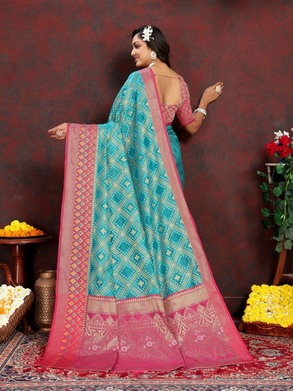 Light Blue & Pink Color Women’s Zari Woven Designer Soft Organza Silk Saree and Rich Pallu Weawing Unstitched Blouse With Blouse Piece.