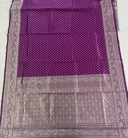 KeKoVi Purple Woven Jacquard Silk Blend Saree with Elegant Silver Zari Border & Unstitched Blouse Piece