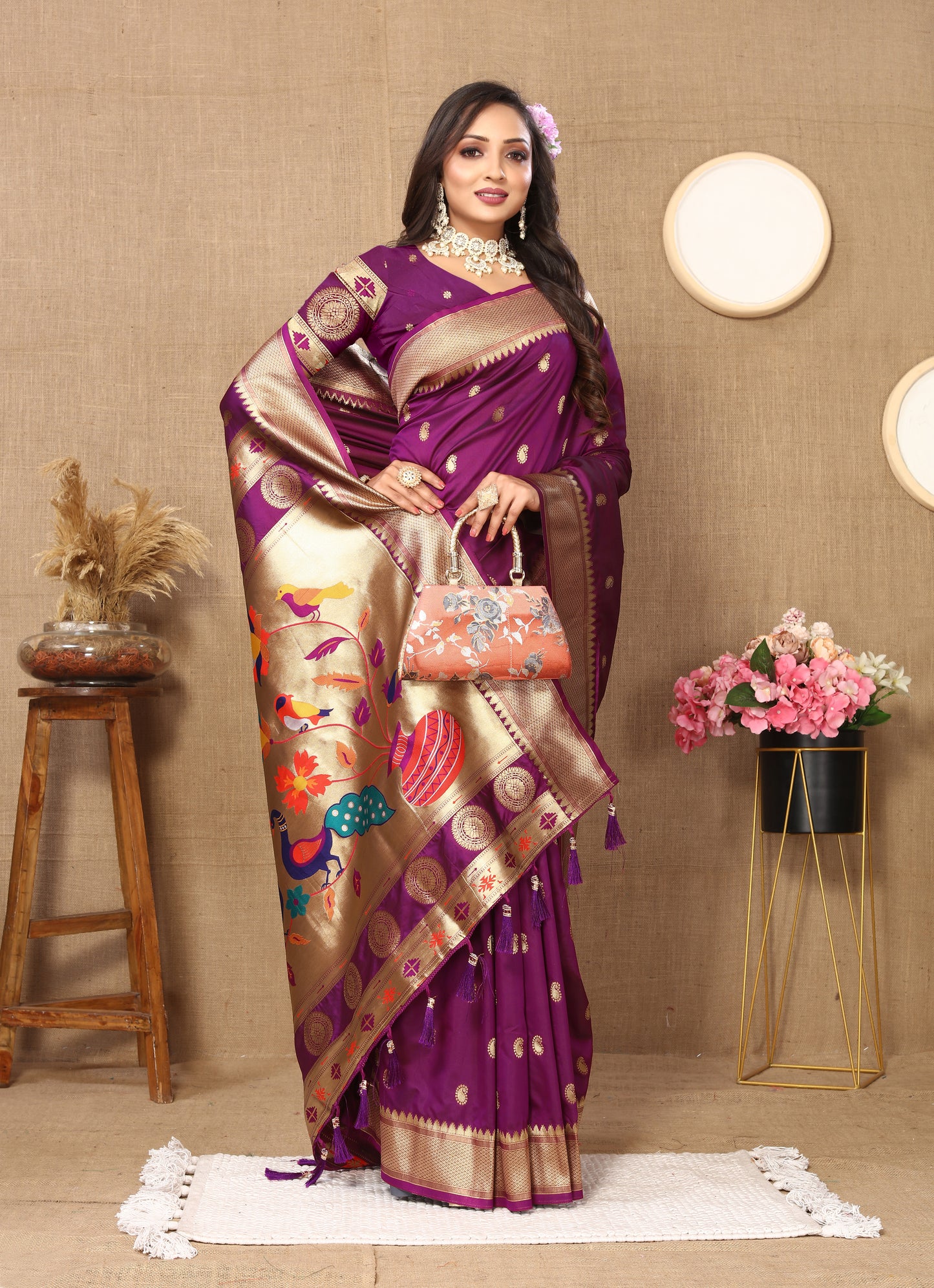 Soft Paithani Silk Saree with Zari Weaving Design.