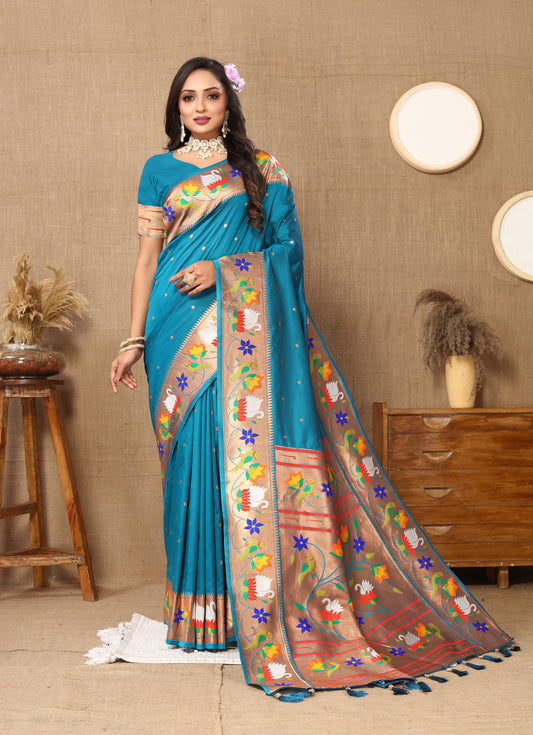 Soft Paithani Silk Saree with Meenakari Weaving Design.