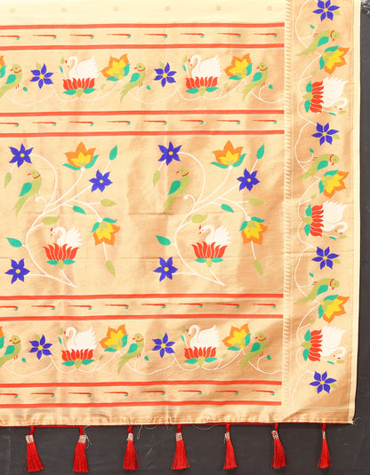 Soft Paithani Silk Saree with Meenakari Weaving Design.